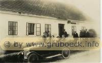 Grubck Anton am Steuer des Tatra11 Baujahr 1923